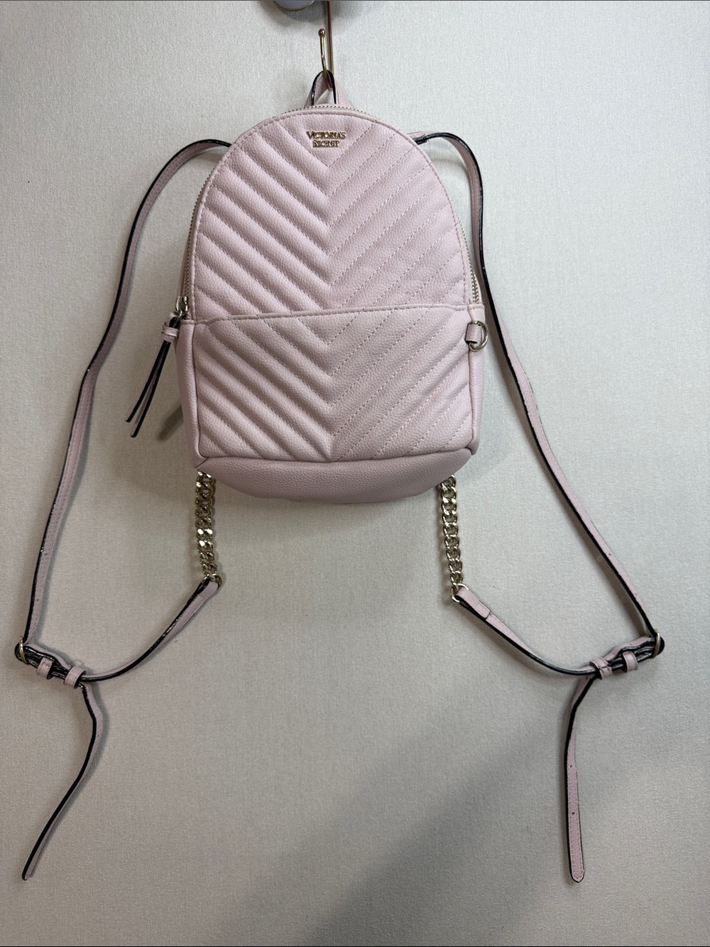 Victoria's Secret Light Pink Quilted Mini Backpack with Gold Chain Straps - Picture 1 of 9